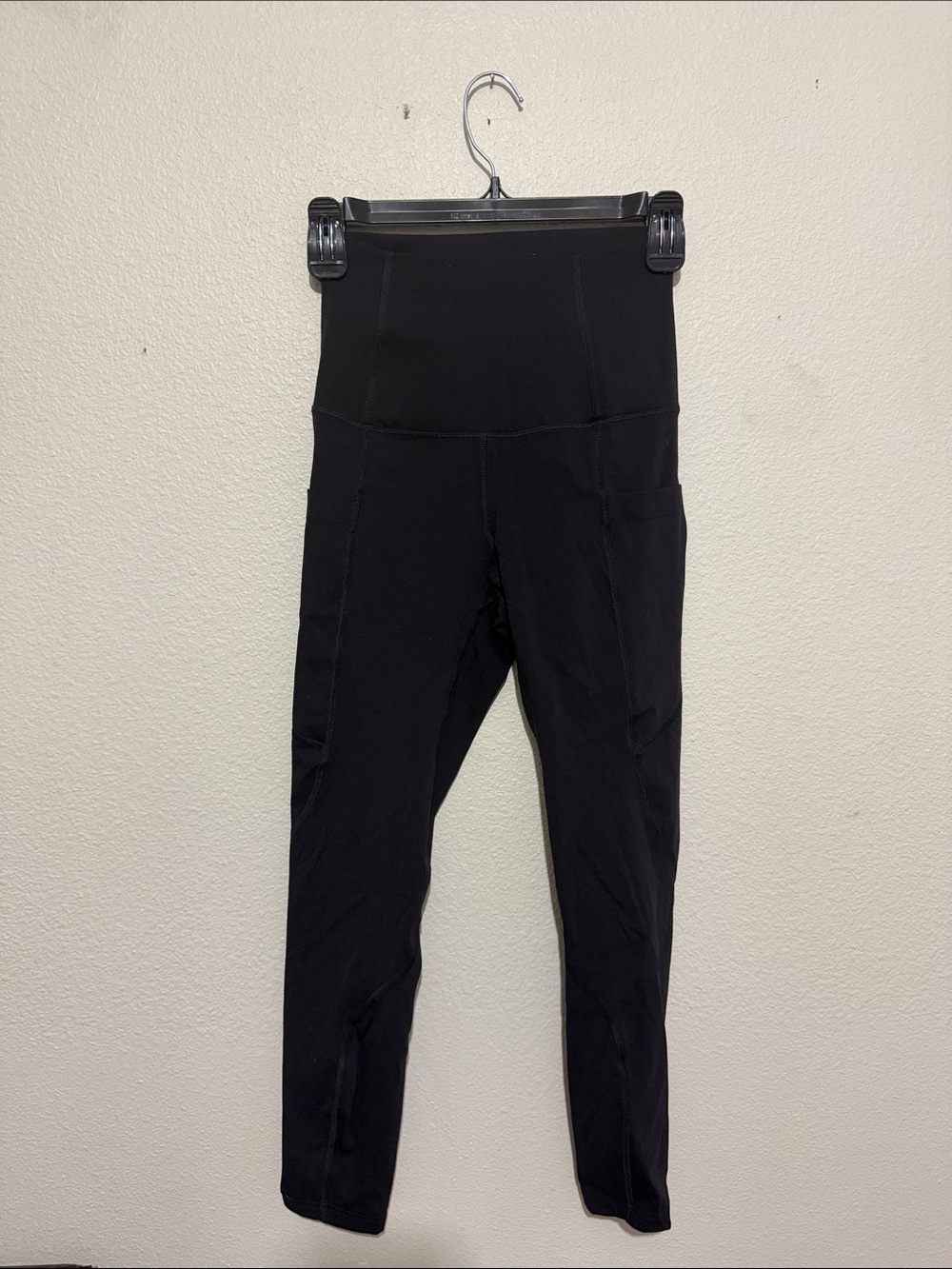 LNDR High-Waist Black Active Leggings with Side Pockets Ankle Workout Gym